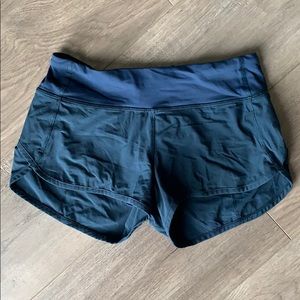 Lululemon 2.5’’ Speed Up Shorts